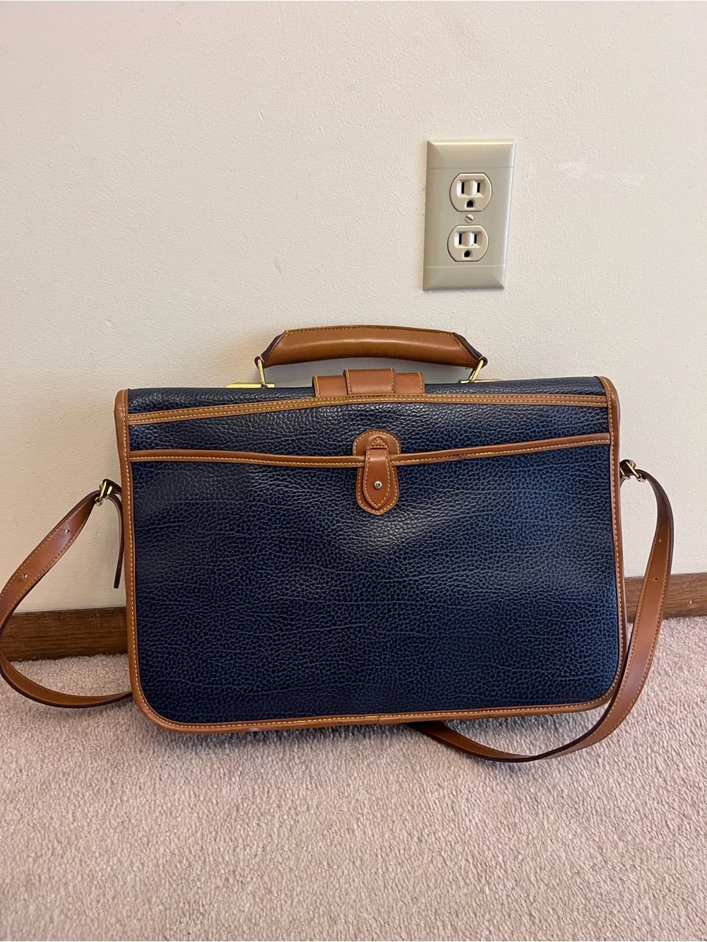 Dooney & Bourke vintage dooney